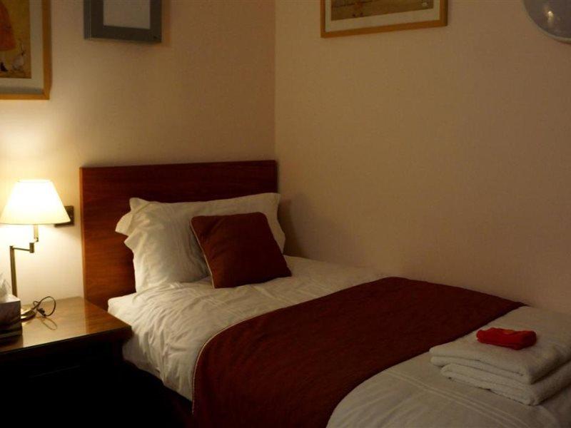 לינטון The Lyn Valley Guest House מראה חיצוני תמונה