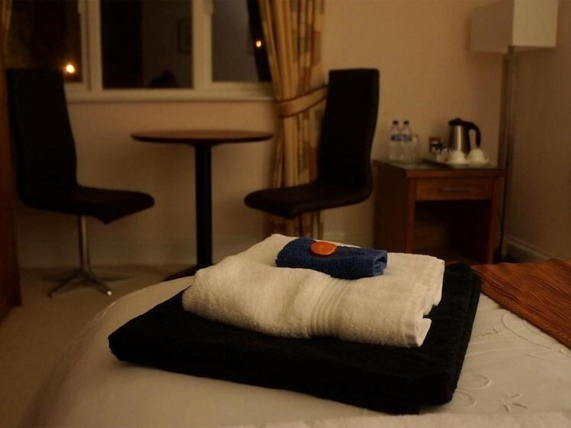 לינטון The Lyn Valley Guest House מראה חיצוני תמונה