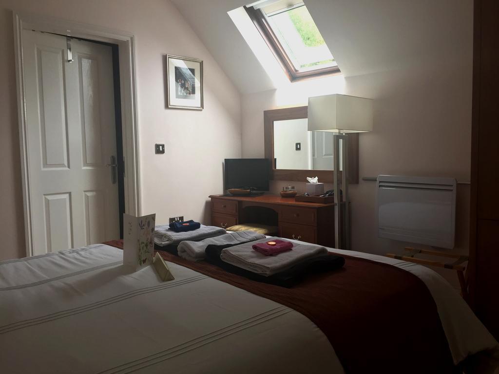 לינטון The Lyn Valley Guest House מראה חיצוני תמונה